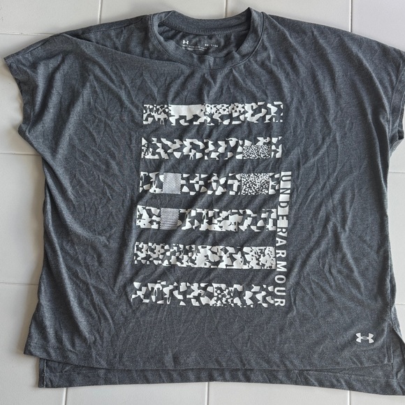 Under Armour Charcoal Graphic Tee - Picture 1 of 4